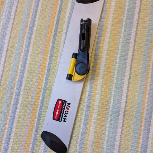⭐ Rubbermaid Hygen Quick Connect Frame + 3 mops - Picture 5 of 10